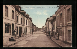 CPA Saint-Martin-d`Aspres, Rue Du Centre, Vue De La Rue  - Otros & Sin Clasificación