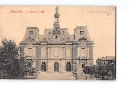 DOULLENS - L'Hôtel De Ville - Très Bon état - Doullens