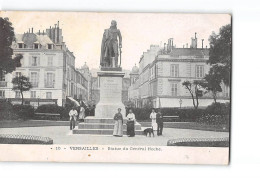 VERSAILLES - Statue Du Général Hoche - Très Bon état - Versailles