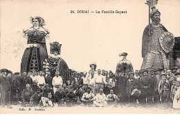 DOUAI - La Famille Gayant - Très Bon état - Douai