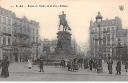 LILLE - Statue De Faidherbe Et Place Richebé - Très Bon état - Lille