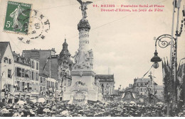 REIMS - Fontaine Subé Et Place Drouet D'Erlon - Un Jour De Fête - Très Bon état - Reims