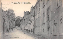 LA CHARITE SUR LOIRE - La Rue Du Nord - La Gendarmerie - Très Bon état - La Charité Sur Loire