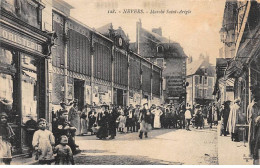 NEVERS - Marché Saint Arigle - Très Bon état - Nevers