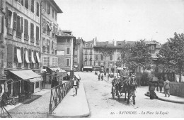 BAYONNE - La Place Saint Esprit - Très Bon état - Bayonne