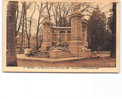 VESOUL - Le Monument Aux Morts - Très Bon état - Vesoul