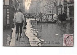 PARIS - La Grande Crue De La Seine - Janvier 1910 - Bas De La Rue De Bourgogne - Très Bonétat - Paris Flood, 1910