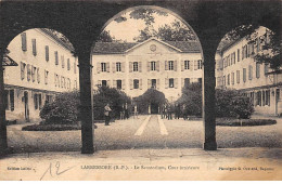 LARRESSORE - Le Sanatorium - Cour Intérieure - Très Bon état - Sonstige & Ohne Zuordnung