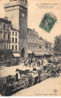 VILLENEUVE SUR LOT - Le Marché Aux Prunes à La Porte De Paris - Très Bon état - Villeneuve Sur Lot