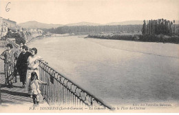 TONNEINS - La Garonne Vue De La Place Du Château - Très Bon état - Tonneins