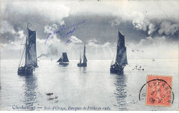 CHERBOURG - Soir D'orage - Barques De Pêche En Rade - Très Bon état - Cherbourg