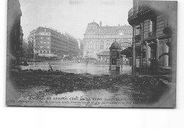 PARIS - La Grande Crue De La Seine - Janvier 1910 - Barrage établi Rue De L'Arcade - Très Bon état - Paris Flood, 1910