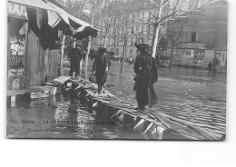 PARIS - La Grande Crue De La Seine - Janvier 1910 - Passerelle De Secours De L'Avenue Rapp - Très Bon état - Inondations De 1910