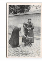 PARIS - Les Petits Métiers Parisiens - La Marchande De Colliers Et Bracelets - Très Bon état - Straßenhandel Und Kleingewerbe