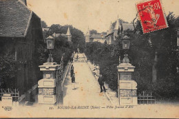 BOURG LA REINE : Villa Jeanne D'Arc - état - Bourg La Reine