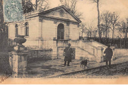 BOURG LA REINE : Au Petit Chambord, Tombeau De La Famille De Boileau Et De Sentilly - Très Bon état - Bourg La Reine