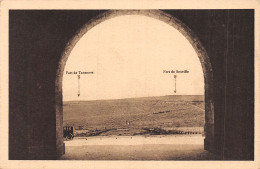 55-DOUAUMONT OSSUAIRE ET PHARE-N°5148-B/0109 - Douaumont