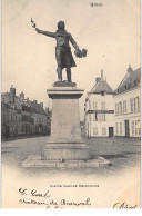 GUISE : Statue Camille Desmoulins - Etat - Guise
