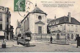 TROYES : Hotel-dieu Et Rue De La Cité (tramway) - Tres Bon Etat - Troyes