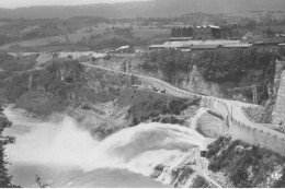 GENISSIAT : Barrage Route Des Usines Et Sortie Du Canal Evacuateur - Tres Bon Etat - Génissiat