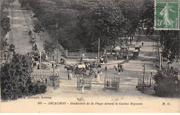 ARCACHON - Boulevard De La Plage Devant Le Casino Deganne - Très Bon état - Arcachon