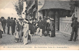 DEAUVILLE - Rue Gontaut Biron - Entrée Du " Normandy Hôtel " - Très Bon état - Deauville