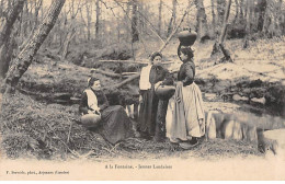 A La Fontaine - Jeunes Landaises - Très Bon état - Other & Unclassified