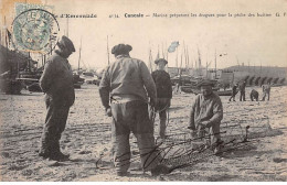 CANCALE - Marins Préparant Les Dragues Pour La Pêche Des Huîtres - Très Bon état - Cancale