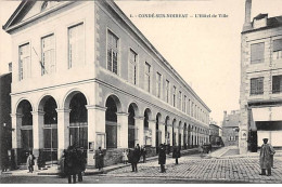 CONDE SUR NOIREAU - L'Hôtel De Ville - Très Bon état - Other & Unclassified