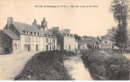 DOL DE BRETAGNE - Arrivée Route De Saint Malo - Très Bon état - Dol De Bretagne