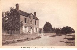 LA MAROLLE - La Mairie Et Les Ecoles - Très Bon état - Other & Unclassified