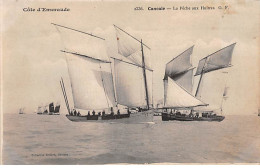 CANCALE - La Pêche Aux Huîtres - Très Bon état - Cancale