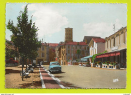 32 LOMBEZ Vers Auch Avenue De Samatan En 1964 Café Du Sport Café De La Ville Camion Citroën U55 ? Rouge Simca Aronde - Auch