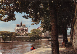 75-PARIS NOTRE DAME-N°4209-C/0071 - Notre Dame De Paris