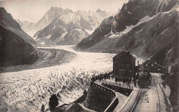 74-CHAMONIX-N°5154-H/0069 - Chamonix-Mont-Blanc