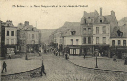 BOLBEC  La Place Desgenérais Et La Rue Jacques Fauquet Animée Commerces RV - Bolbec