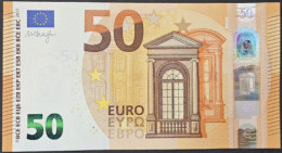 50 Euro Italia S006 H4 - SB8121646975/984/993. Tre Banconote FDS/UNC.  Draghi - 50 Euro