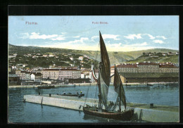 AK Fiume, Porto Baross, Blick Auf Einen Hafen  - Kroatië