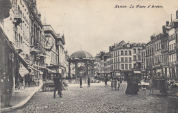 NAMUR   LA PLACE D ARMES - Namur