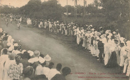 Conakry , Guinée Française * Fête Du 14 Juillet , Course De Bicyclettes * Vélo * éthnique Ethno Ethnic - Guinea Francese