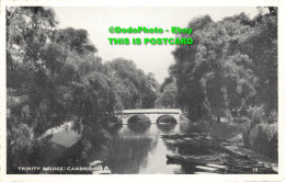 R453976 Trinity Bridge Cambridge. 15. Post Card - Monde