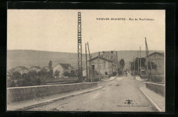 CPA Neuves-Maisons, Rue De Neufchâteau, Vue De La Rue  - Neuves Maisons