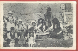 06369 / MACEDOINE Grèce Femmes Enfants Macedoniens Revers Ajouti Poilu Fleurs Sechees 1918 CpaWW1 -BAUDINIERE Greece - Greece