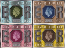 Great Britain 1977 SG1033 Silver Jubilee Set MNH - Non Classificati