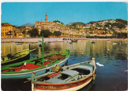 Menton - Un Coin Du Port Et La Vieille-Ville - Menton