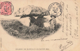 Marcilly Le Hayer  * 1904 * Le Dolmen * Pierre Monolith Mégalithe Menhir * Enfant Villageois - Autres & Non Classés