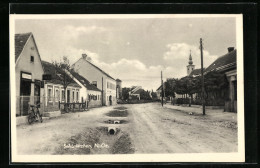 AK Schönkirchen, Strassenpartie Mit Kirche  - Sonstige & Ohne Zuordnung