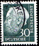 RFA Poste Obl Yv: 125A Mi:259x Theodor Heuss 18x22 (Beau Cachet Rond) - Used Stamps