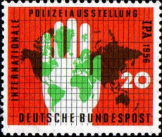 RFA Poste N* Yv: 116 Mi:240 Internationale Polizeiausstellung IPA (Trace De Charnière) - Unused Stamps