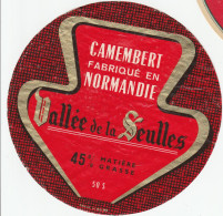 1 ETIQUETTE  CAMEMBERT DECOLLEE  VALLEE DE LA SEULLES 50 S - Quesos